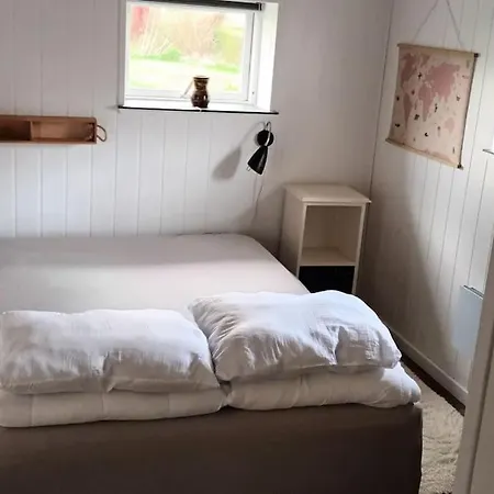 Skon Og Lys Feriebolig Ved Laekker Feriehus